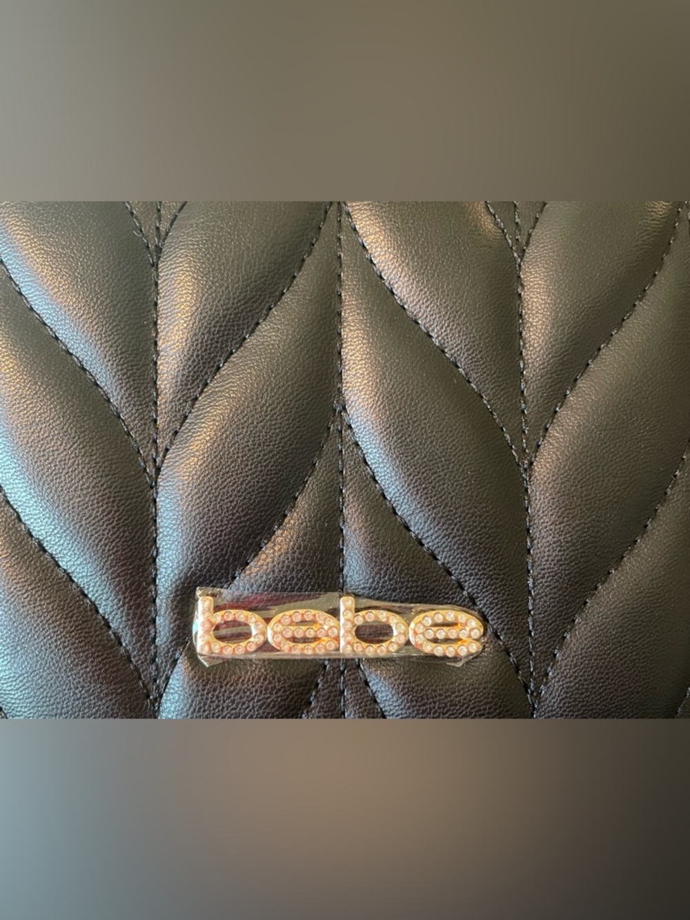 Bebe Black Quilted Crossbody Bag | Gold 💎 Logo | NWT Glam Chain Strap 🖤💛 - Picture 4 of 5
